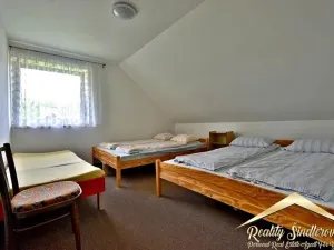 Prodej apartmánu, Hranice, 297 m2