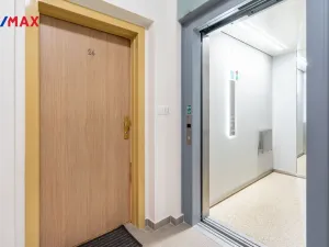 Prodej bytu 6+kk a větší, Karlovy Vary, Svahová, 537 m2