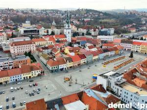 Pronájem obchodního prostoru, Třebíč, Karlovo nám., 183 m2