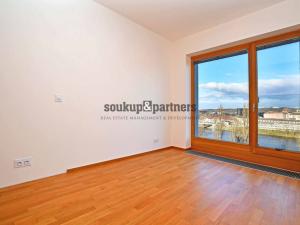 Pronájem bytu 3+kk, Praha - Karlín, Za Karlínským přístavem, 83 m2