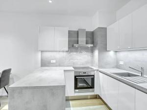 Pronájem bytu 3+kk, Praha - Strašnice, Na palouku, 74 m2