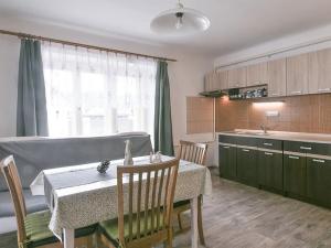 Prodej chalupy, Chýnov, 85 m2