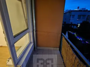 Pronájem bytu 2+kk, Praha - Vysočany, Pod Harfou, 60 m2