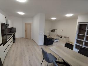 Prodej bytu 3+kk, Karlovy Vary, nábřeží Jana Palacha, 76 m2