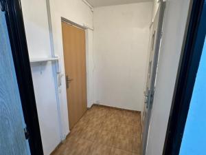 Pronájem bytu 1+kk, Teplice, Hlávkova, 27 m2