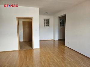 Pronájem bytu 2+kk, Český Těšín, Tovární, 70 m2