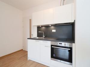 Pronájem bytu 2+kk, Praha - Chodov, Bachova, 40 m2