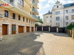 Prodej bytu 3+kk, Karlovy Vary, Svahová, 131 m2