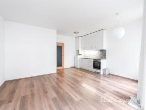 Pronájem bytu 1+kk, Praha - Modřany, Mezi vodami, 36 m2