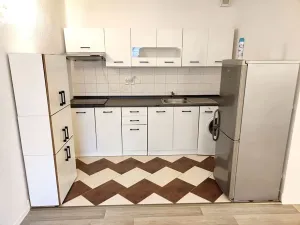 Pronájem bytu 2+kk, Praha - Krč, Dolnokrčská, 50 m2