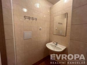 Prodej výrobních prostor, Hostinné, Nákladní, 491 m2