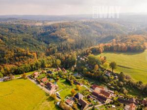 Prodej pozemku pro bydlení, Benešov - Vidlákova Lhota, 2346 m2