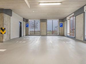 Prodej bytu 2+kk, Praha - Dolní Měcholupy, Kardausova, 111 m2