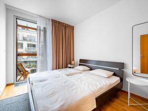 Pronájem bytu 2+kk, Praha - Vinohrady, Korunní, 52 m2