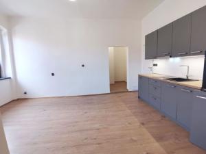 Pronájem bytu 2+kk, Sušice - Sušice I, Americké armády, 52 m2