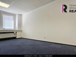 Pronájem kanceláře, Zlín, Kvítková, 65 m2