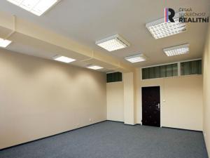 Pronájem kanceláře, Zlín, Kvítková, 65 m2