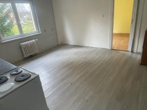 Pronájem bytu 2+kk, Horní Slavkov, Dlouhá, 38 m2