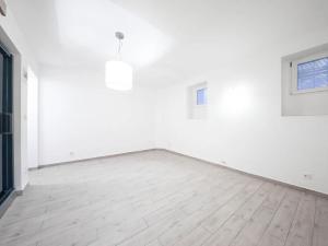 Prodej obchodního prostoru, Praha - Nové Město, Ječná, 31 m2