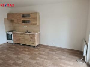 Pronájem bytu 2+kk, Pelhřimov, Krasíkovická, 42 m2