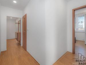 Prodej bytu 2+1, Znojmo, Sokolovská, 58 m2