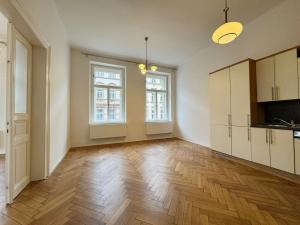 Pronájem bytu 3+kk, Praha - Smíchov, Lidická, 84 m2