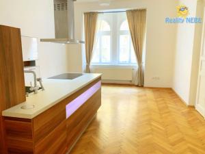 Pronájem bytu 3+kk, Praha - Vinohrady, Šmilovského, 89 m2