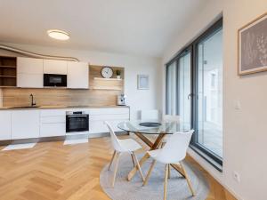 Pronájem bytu 2+kk, Praha - Karlín, Za Karlínským přístavem, 60 m2