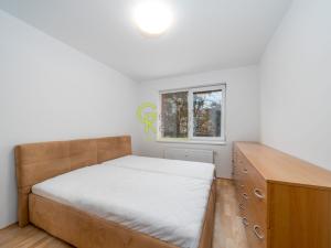 Pronájem bytu 2+1, Milovice - Mladá, Komenského, 56 m2