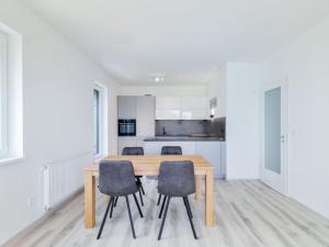 Pronájem bytu 3+kk, Praha - Strašnice, Štěchovická, 78 m2