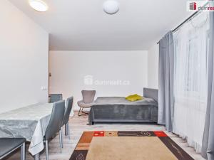 Pronájem bytu 1+kk, Praha - Michle, U plynárny, 40 m2