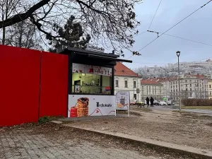 Pronájem komerčního pozemku, Brno, Mendlovo náměstí, 13 m2