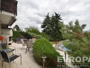 Prodej rodinného domu, Praha - Suchdol, Armádní, 400 m2