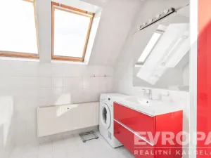 Prodej rodinného domu, Praha - Suchdol, Armádní, 400 m2