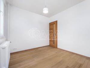 Pronájem bytu 3+kk, Praha - Prosek, Veltruská, 62 m2