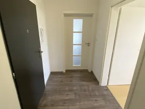 Pronájem bytu 1+kk, Tábor, U Areálu, 32 m2