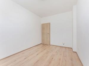 Pronájem bytu 2+kk, Černovice, 41 m2