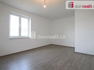 Prodej rodinného domu, Nová Role - Mezirolí, 115 m2