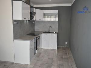 Pronájem bytu 2+kk, Kladno, Anglická, 41 m2