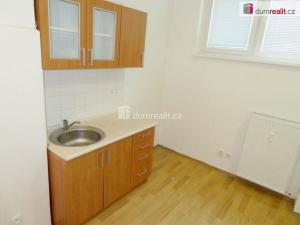 Pronájem bytu 1+kk, Praha - Smíchov, Mošnova, 21 m2