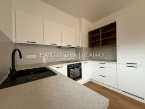Pronájem bytu 3+kk, České Budějovice - České Budějovice 2, Na Samotách, 80 m2
