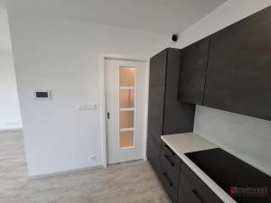 Pronájem rodinného domu, Praha - Újezd nad Lesy, Staroújezdská, 98 m2