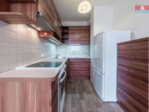 Pronájem bytu 2+kk, Praha - Bohnice, Zelenohorská, 43 m2