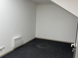 Pronájem kanceláře, Frýdek-Místek - Frýdek, Nádražní, 131 m2