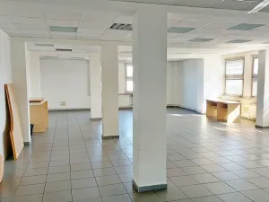 Pronájem kanceláře, Olomouc, Lipenská, 204 m2