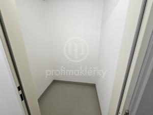 Pronájem bytu 1+kk, Brno, Sokolova, 37 m2