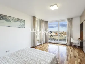 Pronájem bytu 4+kk, Praha - Vinohrady, Italská, 130 m2