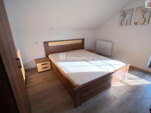 Prodej rodinného domu, Bystřice - Ouběnice, 300 m2