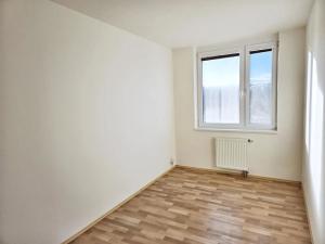 Pronájem bytu 2+kk, Praha - Letňany, Bechlínská, 56 m2