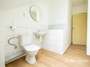 Pronájem rodinného domu, Praha - Suchdol, K osmidomkům, 70 m2